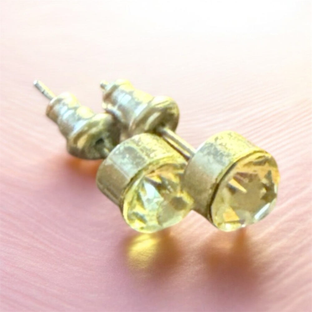 Silver Stud Earrings with Clear Gemstones